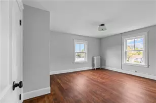 1330 W Main Rd, Portsmouth, RI 02871 - Photo 34