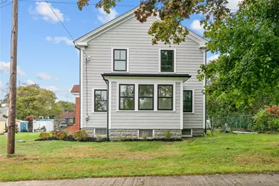 1330 West Main Road, Portsmouth, RI 02871 - Photo 20