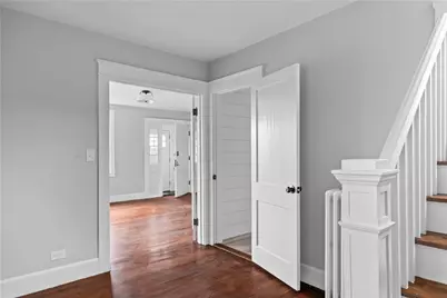 1330 West Main Road, Portsmouth, RI 02871 - Photo 26