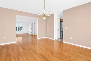 87 Bakewell Ct, Cranston, RI 02921 - Photo 14
