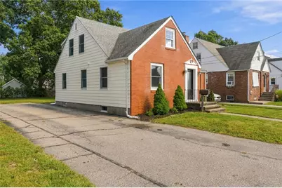386 Norwood Avenue, Warwick, RI 02888 - Photo 4