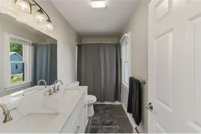 126 Hilton Street, Tiverton, RI 02878 - Photo 26