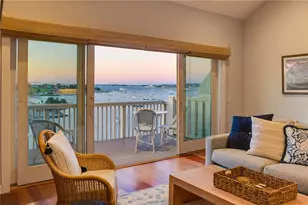 157 Harrison Ave, Newport, RI 02840 - Photo 10