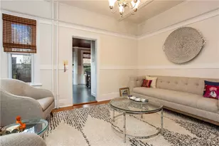 8 Wesley St, Newport, RI 02840 - Photo 14