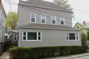 8 Wesley St, Newport, RI 02840 - Photo 2