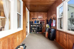 8 Wesley St, Newport, RI 02840 - Photo 4