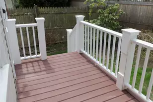 8 Wesley St, Newport, RI 02840 - Photo 28