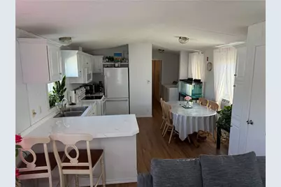 245 Manton Street, Pawtucket, RI 02861 - Photo 4
