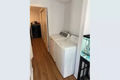 245 Manton Street, Pawtucket, RI 02861 - Photo 10