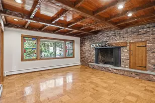 82 Mapleville Rd, Smithfield, RI 02828 - Photo 4