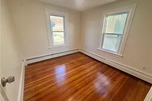 14 Yale Ave, Providence, RI 02908 - Photo 10