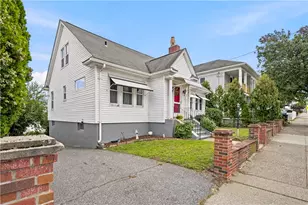 476 East Ave, Pawtucket, RI 02860 - Photo 2