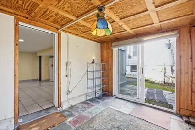 476 East Avenue, Pawtucket, RI 02860 - Photo 30