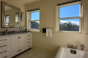 519 Bellevue Ave, Newport, RI 02840 - Photo 24