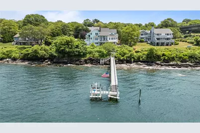 121 Seaside Drive, Jamestown, RI 02835 - Photo 2