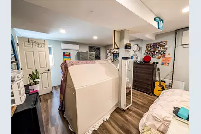 115 Davis Avenue, Cranston, RI 02910 - Photo 24