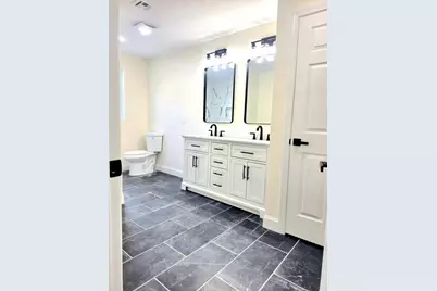 135 1st Avenue, Cranston, RI 02910 - Photo 18