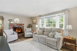15 Collins St, Attleboro, MA 02703 - Photo 10