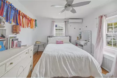73 Hope Street, East Providence, RI 02916 - Photo 26