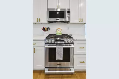 73 Hope Street, East Providence, RI 02916 - Photo 16