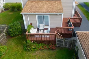 73 Hope St, East Providence, RI 02916 - Photo 6