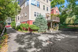 7 Jenckes St, Providence, RI 02906 - Photo 30
