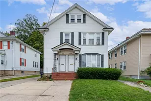 712 East Ave, Pawtucket, RI 02860 - Photo 1