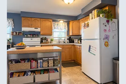 181 Shun Pike, Johnston, RI 02919 - Photo 22