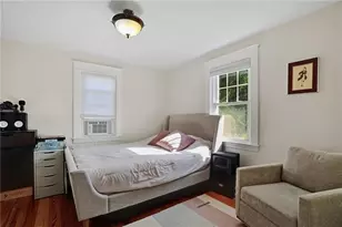 520 Middle Hwy, Barrington, RI 02806 - Photo 16