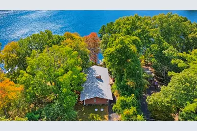 39 Thurston Drive, Hopkinton, RI 02832 - Photo 4