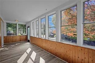 156 Putnam St, East Providence, RI 02914 - Photo 4
