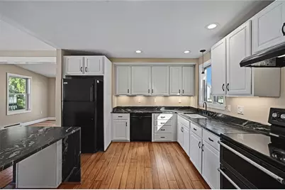 156 Putnam Street, East Providence, RI 02914 - Photo 6