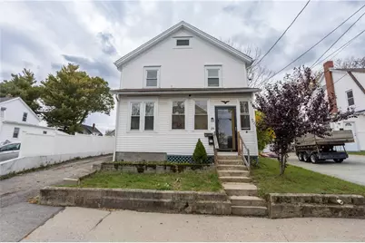 28 Yorkshire Street, Providence, RI 02908 - Photo 1