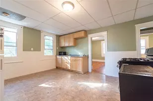 414 Rathbun St, Woonsocket, RI 02895 - Photo 6