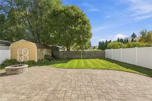 1 Oliver St, Smithfield, RI 02917 - Photo 24