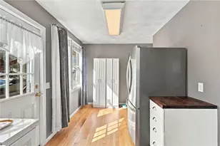 1 Oliver St, Smithfield, RI 02917 - Photo 4