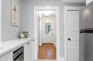 21 Princeton St, Newport, RI 02840 - Photo 10