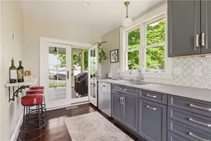1 Sabin St, East Providence, RI 02915 - Photo 28