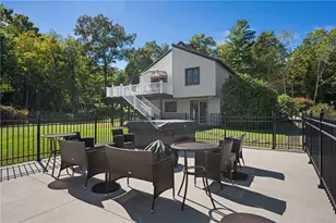 37 Forrestal Dr, Westerly, RI 02891 - Photo 28
