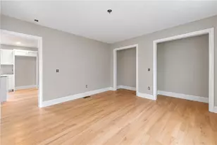 426 Public St, Providence, RI 02907 - Photo 16