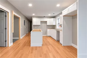 426 Public St, Providence, RI 02907 - Photo 8