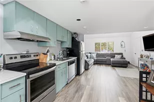 122 Swinburne Row, Newport, RI 02840 - Photo 10