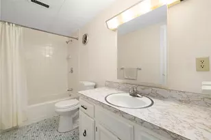 143 Hoffman Ave, Cranston, RI 02920 - Photo 16
