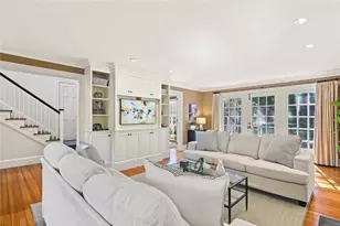11 Intervale Rd, Providence, RI 02906 - Photo 10
