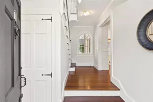 11 Intervale Rd, Providence, RI 02906 - Photo 4
