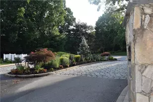 16 Starling Way, West Warwick, RI 02893 - Photo 36