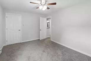 109 Olive St, Woonsocket, RI 02895 - Photo 28