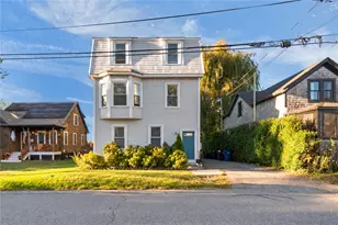 77 Garfield St, Newport, RI 02840 - Photo 1