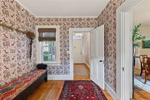 237 Williams St, Providence, RI 02906 - Photo 8