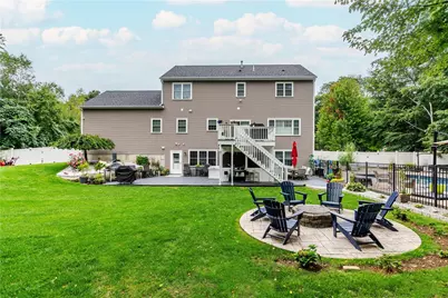 8 Winterberry Road, Lincoln, RI 02865 - Photo 6